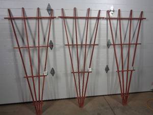 lot 104 image: 3 New Wood Garden Trellis