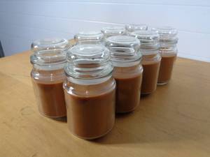 lot 114 image: 8 New Jar Candles