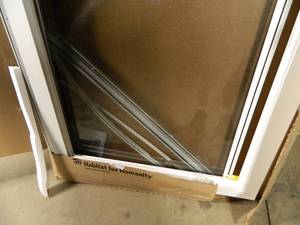 lot 32 image: LARSON Signature Premium White Full-view Aluminum Storm Door