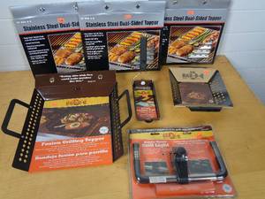 lot 161 image: 7 New BBQ Grill Accessories