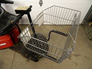 lot 7A image: Dane SmartKart Electric Shopping Cart