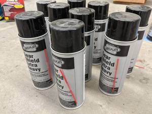 lot 30 image: Lot of (9) Cans of Lubriplate Gear Shield Extra Heavy 11-oz. Aerosol Cans