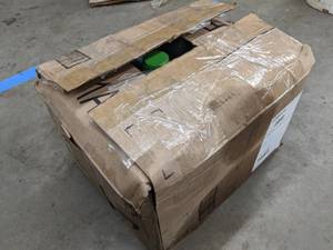 lot 80 image: Lot of (1) Case of Mobil ESP Formula Full Synthetic Motor Oil SAE 5W-30 1-qt. Bottles