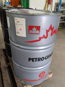 lot 1002 image: Lot of (1) Drum of Petro-Canada Reflo XL Synthetic Blend Ammonia Refrigeration Fluid 54.2-Gallon