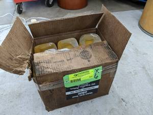 lot 127 image: Lot of (1) Case of Mobil SHC Gear Oil 6800 1.75-lbs. Bottles