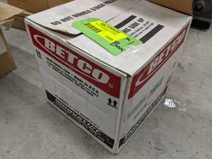 lot 1020 image: Lot of (1) Case of Betco Disinfectant 1-Gallon Bottles