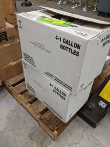 lot 1019 image: Lot of (2) Cases of Essence Summer Grade Bar & Chain Oil 1-Gallon Bottles