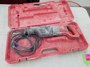 lot 13 image: Milwaukee Heavy Duty Sawzall with Case