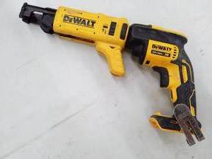 lot 33 image: DeWalt 20VDC Drywall Screwgun DCF620 with Collated Attachment DCF6201