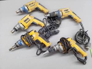 lot 54 image: Lot of (5) DeWalt VSR Drywall Screwdriver DW272
