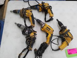 lot 55 image: Lot of (5) DeWalt VSR Drywall Screwdriver DW272