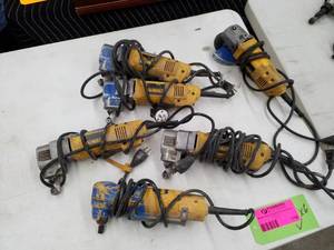 lot 118 image: Lot of (6) DeWalt Right Angle Nibbler