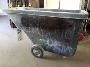 lot 203 image: 2-Wheel Utility Dump Cart