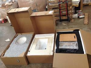 lot 4 image: PALLET WITH 3 SINKS NOT USED SEE DESCRIPTION