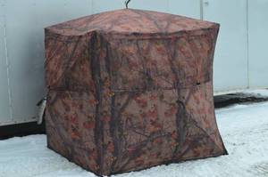 lot 8 image: Sportsman 242