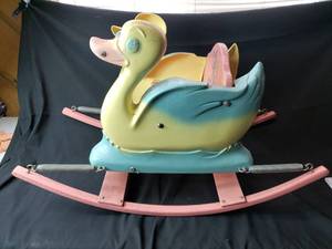 lot 3 image: Duck Bouncey Rocker