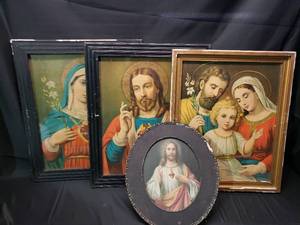 lot 8 image: 4 Vintage Religious Prints