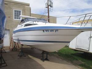 lot 3 image: 1994 Wellcraft Excel SE Mid Cab 26...