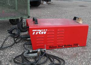 lot 4 image: TRW Nelson Stud Welder 2500