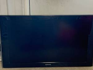 Samsung 40 Flatscreen Television
