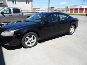 lot 4 image: 2004 Pontiac Grand Prix GTP