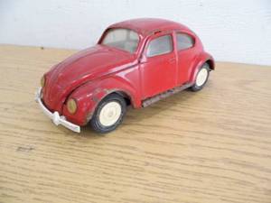 lot 37 image: VintageTonka  VW Beetle