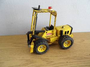 lot 74 image: Tonka Fork Lift