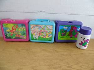 lot 93 image: Lunchboxes