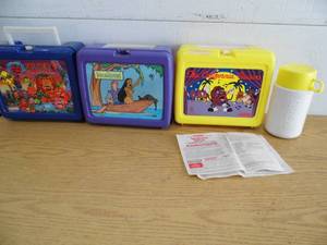 lot 94 image: Lunchboxes