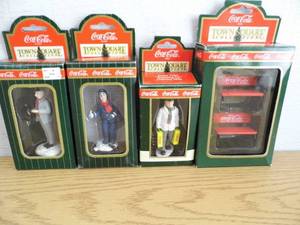 lot 100 image: Coke Town Square Accessory Pieces