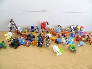 lot 106 image: Mini Toys