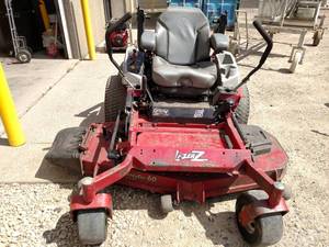 lot 8 image: Exmark Lazer Z Zero Turn Mower, Kaw...