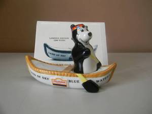 lot 2 image: VINTAGE HAMMS BEER BEAR IN CANOE (LAND OF SKY BLUE WATERS) LIMITED EDITION 1200 PAIRS - SALT & PEPPER SHAKERS - NICE IN BOX - SEE PICTURES