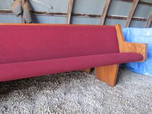 lot 4 image: church pew