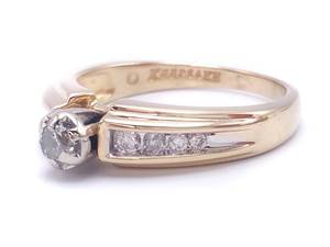 Vintage Diamond Estate Ring in 14k Yellow Gold