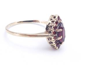 Vintage Garnet Estate Ring in 10k Yellow Gold