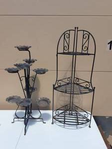 lot 17 image: Plant Stand & Corner Shelf