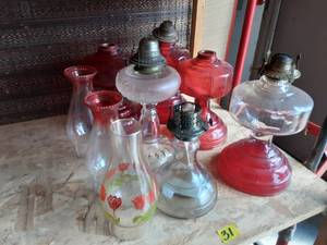 lot 31 image: 6-Assorted Oil Lamps & 3-Chimneys