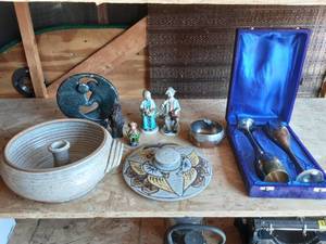 lot 47 image: Pottery, Cast Iron, Collectibles