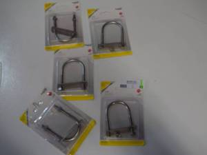 lot 41 image: National Hardware 1 Count 3.6875-in W x 2-in L x 516-in Dia Stainless Steel U-Bolt N422588 (Qty 5)-Not used