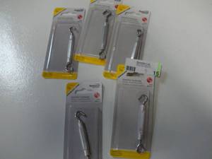 lot 15 image: National Hardware 316 x 5-12 AluminumSteel Hook And Eye Turnbuckle N422577 (Qty 5)-Not used