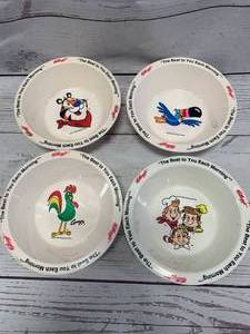 lot 5 image: Set of 4 Vintage Kellogs The Best to You Each Cereal Bowls