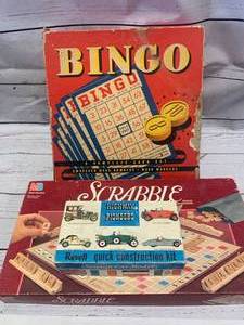lot 41 image: Lot of 3 Vintage Games