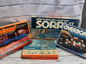 lot 76 image: Lot of 5 Vintage Board Games