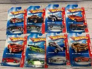 lot 89 image: Lot of 8 Web Trading Hot Wheels Cars