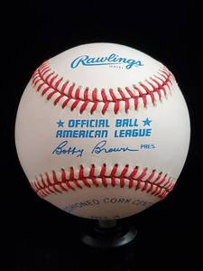 lot 72 image: Bob Feller Autographed Ball