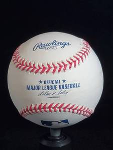 lot 46 image: Ron Gardenhire Autographed Ball