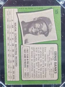 lot 14 image: 1971 Topps Ernie Banks Baseball Card