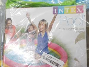 Intex Pool 58 x 13...