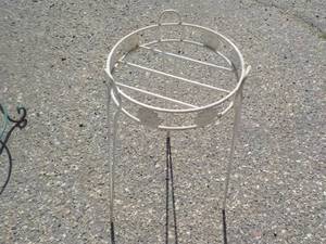 Metal Plant Stand 20 tall...